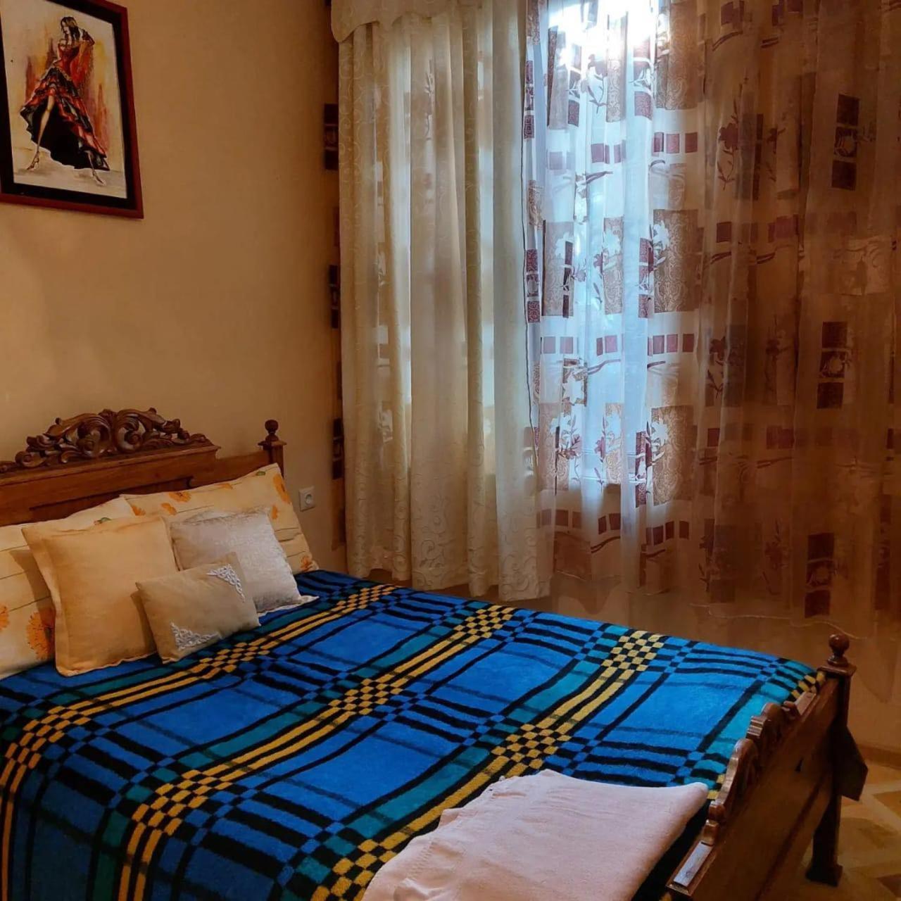 Camellia Hotel Kutaisi Ngoại thất bức ảnh